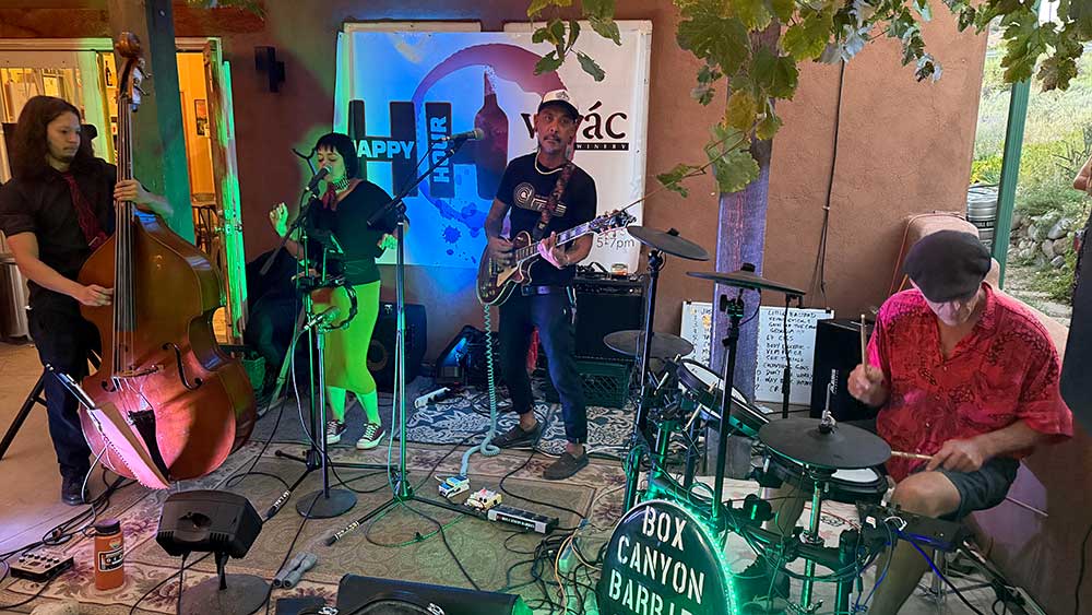 Vivac Winery Happy Hour Live Music