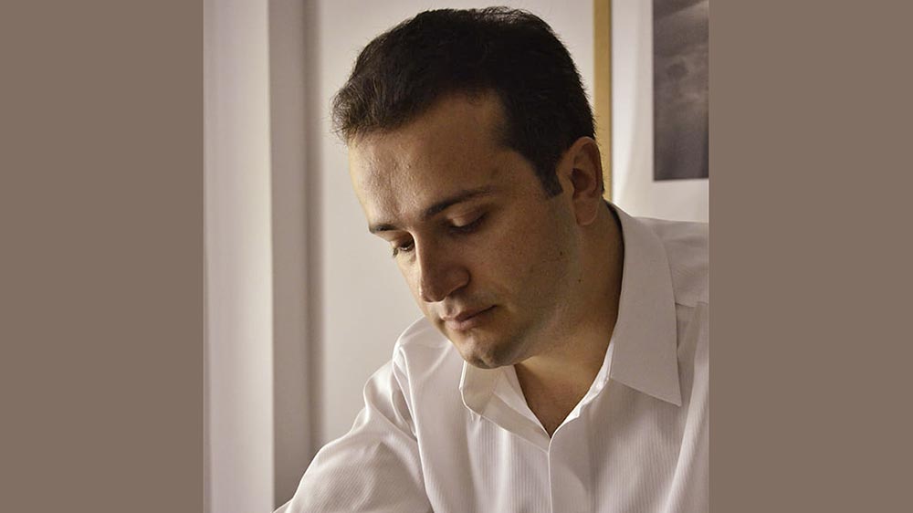 Gleb Ivanov in solo recital at Harwood Museum of Art in Taos