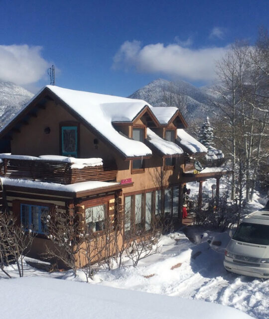 Ski vacation rental home close to Taos Ski Valley