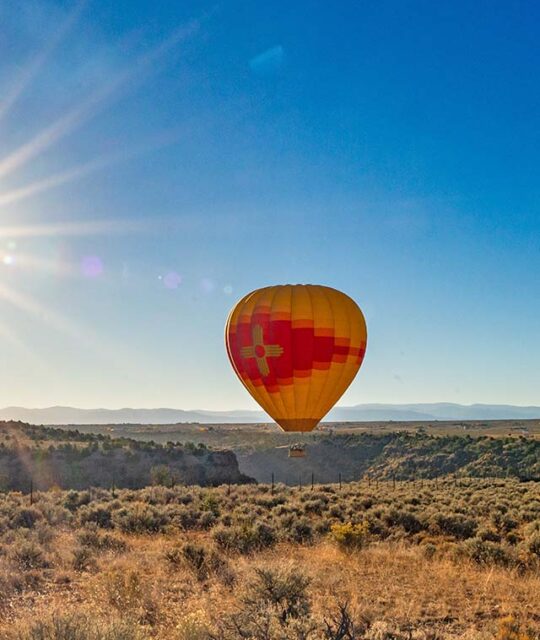 Rio Grande Balloons flight over the Rio Grande Gorge