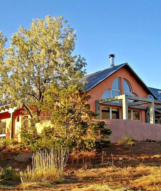 Summer vacation rental home in Taos, NM