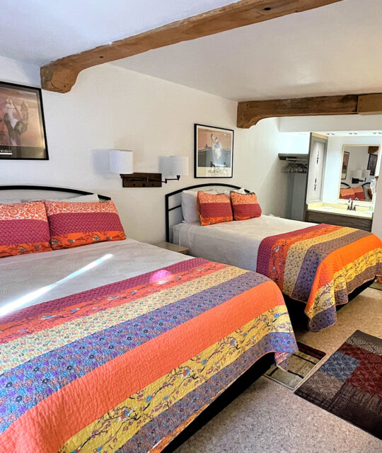 Powderhorn Condos bedroom with two beds