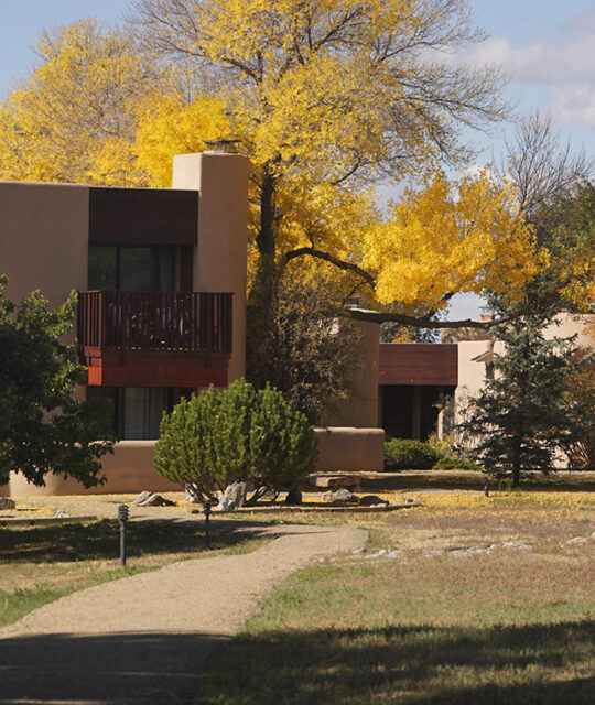 Quail Ridge Condominiums in Fall colors.