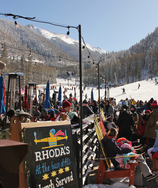 Rhoda's outdoor patio skier crowds