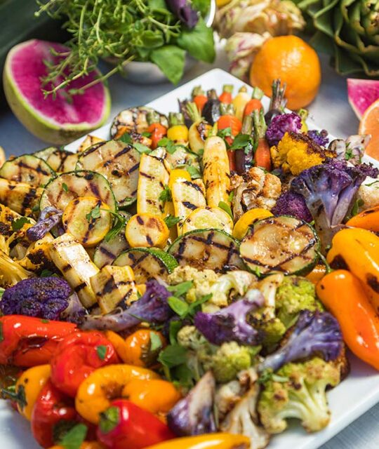 Platter of roasted vegetables prepared by Con Amor Meal Prep & Catering.